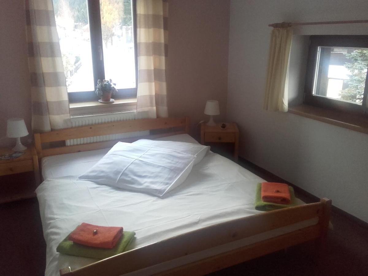 Hotel Anna Гаррахов Екстер'єр фото