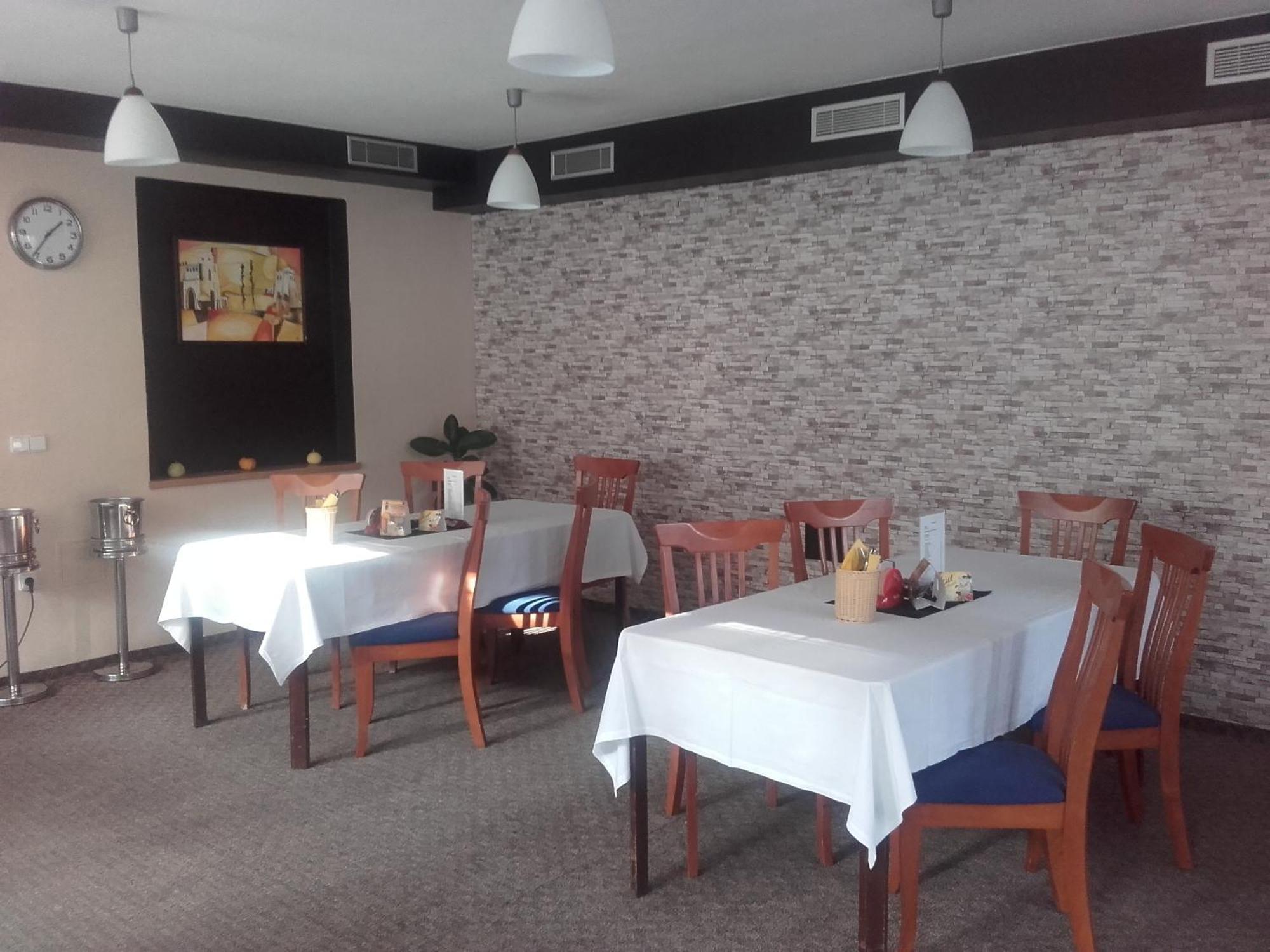 Hotel Anna Гаррахов Екстер'єр фото